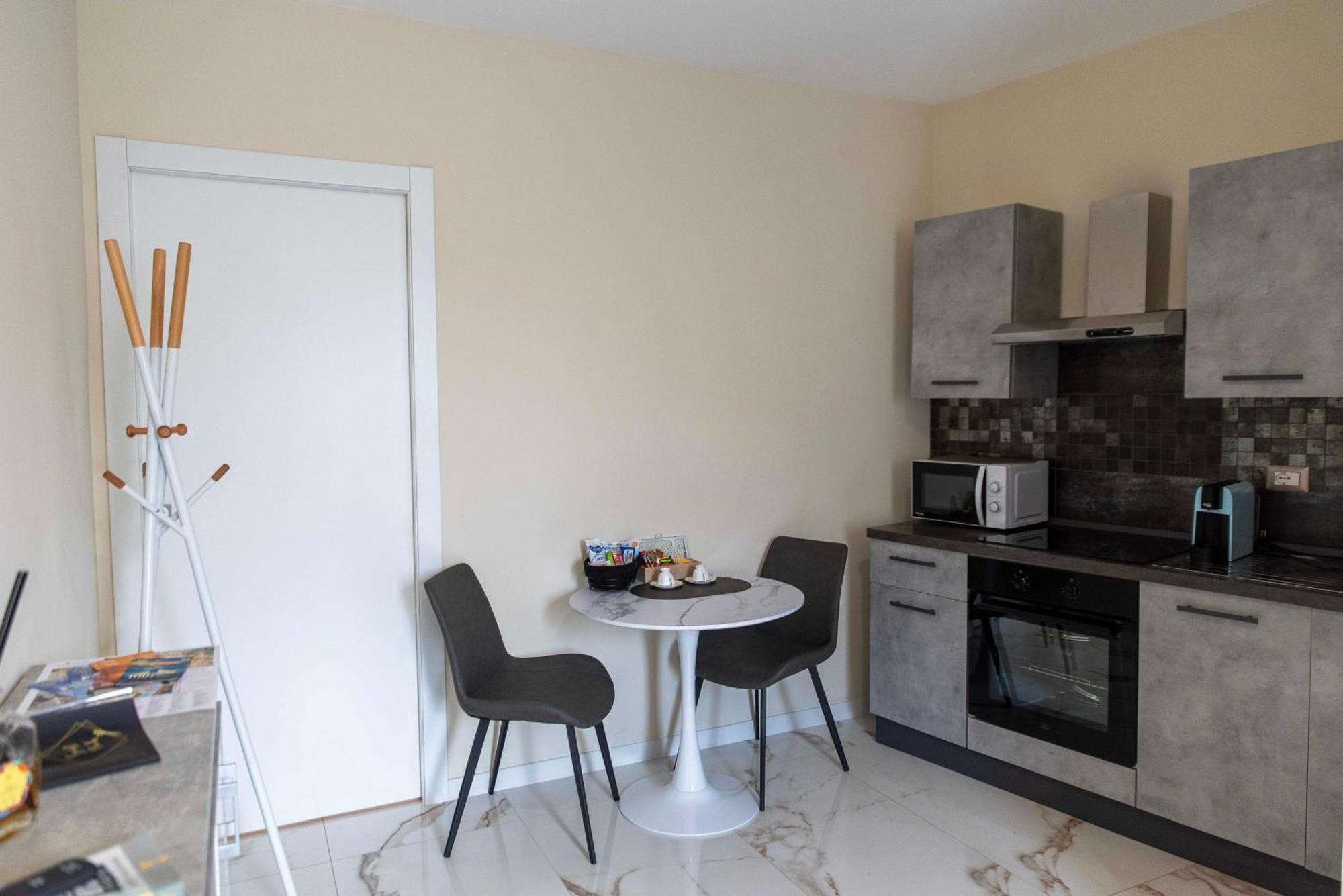 Casa Di Zina Lägenhet Verona Exteriör bild